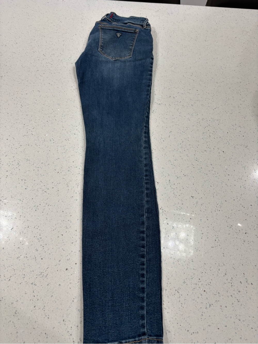 Guess Women's Blue Size 29 Medium rise curvy skinny stretch jeans inseam 30
